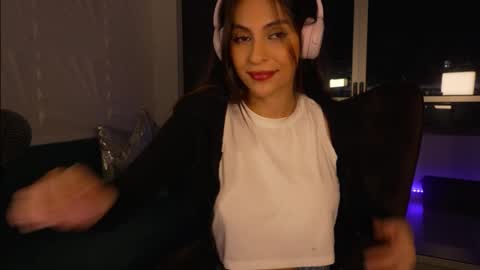 Rossey online show from 10/21/25, 02:01