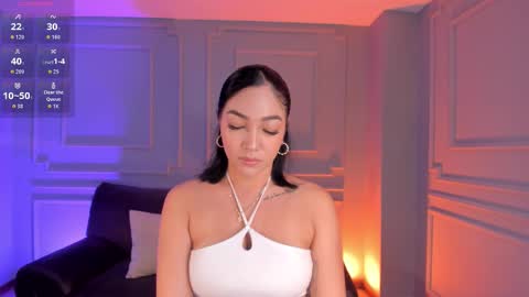 Rossie Rhoades online show from 10/30/25, 07:47