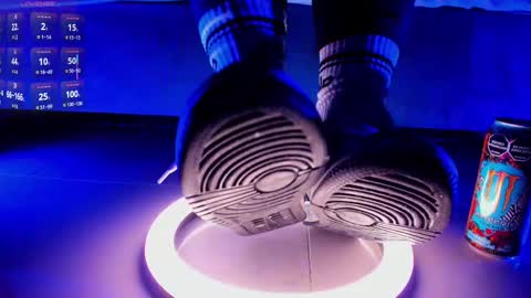 rosyejones online show from 10/10/25, 02:43