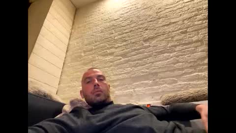 rotteei1 online show from 09/29/25, 05:18