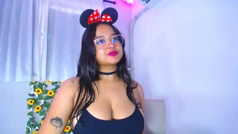 Snapshot of rous_25 chatting on 12/31/24, 04:25 rous_25 online show from 12/31/24, 04:25