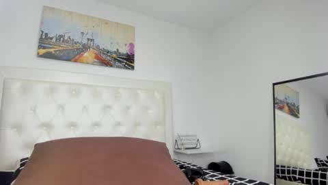 rouse_sexy_hotxx77 online show from 11/02/25, 04:26