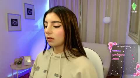 Rousee online show from 10/07/25, 01:19