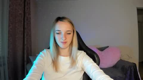 Snapshot of rousereed chatting on 10/09/25, 12:14 Rouse online show from 10/09/25, 12:14