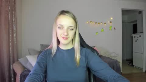 Snapshot of rousereed chatting on 11/09/25, 07:28 Rouse online show from 11/09/25, 07:28