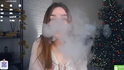Snapshot of rowenahallman chatting on 01/11/25, 04:06 Michelle online show from 01/11/25, 04:06