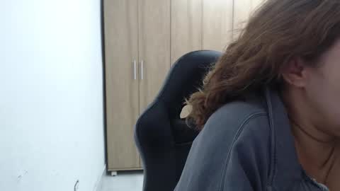 Roxana online show from 11/08/25, 01:39