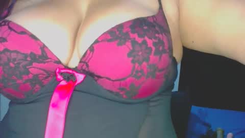 roxanasexy2025 online show from 11/20/25, 12:38