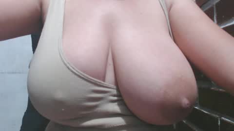 Snapshot of roxanbahottt chatting on 12/09/24, 09:58 roxxy online show from 12/09/24, 09:58