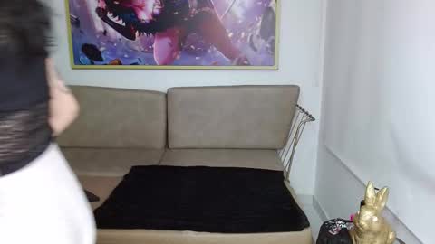 Snapshot of roxanne_vale chatting on 11/14/25, 08:40 Roxanne online show from 11/14/25, 08:40