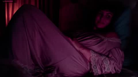 Snapshot of roxolanaa_sexy chatting on 02/24/25, 09:52 ROXOLANAA SEXY online show from 02/24/25, 09:52