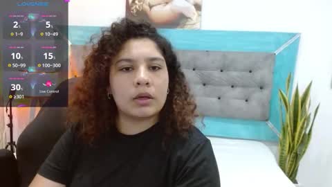 roxiie online show from 10/08/25, 02:42