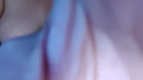Snapshot of roxxxanna6969 chatting on 10/06/25, 09:34 roxxxanna6969 online show from 10/06/25, 09:34