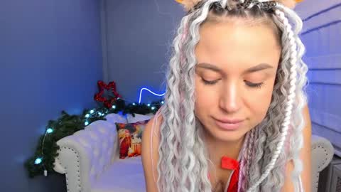 Roxy online show from 12/27/24, 01:32