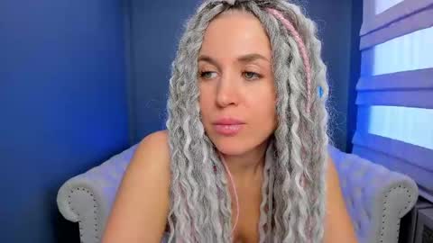 Roxy online show from 02/14/25, 08:10