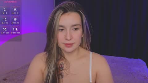 Snapshot of roxychilli chatting on 03/12/25, 04:41 Roxy online show from 03/12/25, 04:41