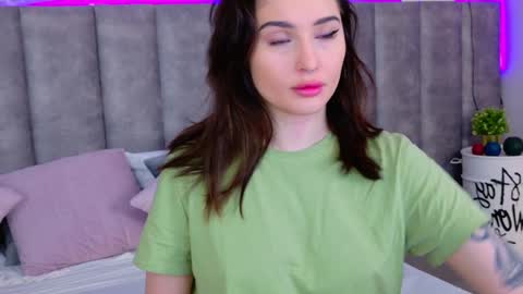 Roxy online show from 01/20/25, 05:04