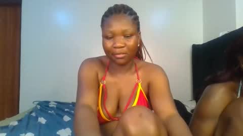 Snapshot of royal_goddes chatting on 10/10/25, 03:00 goddes online show from 10/10/25, 03:00