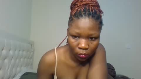 Snapshot of royal_goddes chatting on 10/13/25, 06:13 goddes online show from 10/13/25, 06:13