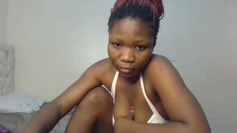 Snapshot of royal_goddes chatting on 11/09/25, 12:36 goddes online show from 11/09/25, 12:36