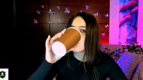 Snapshot of rozmary_ket chatting on 02/03/25, 03:17 Im Rozmary nice to meet you 3 online show from 02/03/25, 03:17