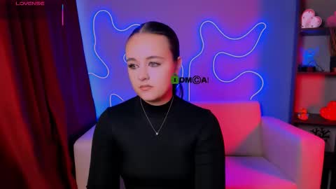 Im Rozmary nice to meet you 3 online show from 10/10/25, 10:03