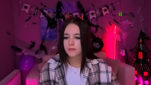 Im Rozmary nice to meet you 3 online show from 10/23/25, 10:47