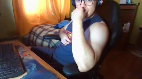 rpaulo25 online show from 12/22/24, 04:27