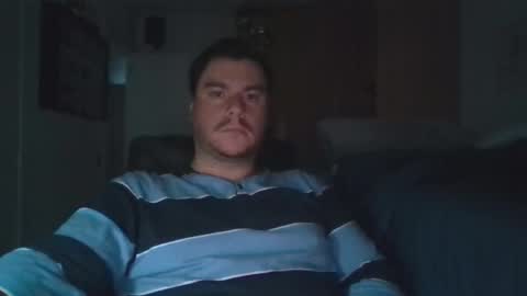 Snapshot of ruben90mr chatting on 12/16/24, 11:33 ruben90mr online show from 12/16/24, 11:33