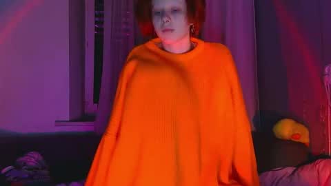 Rubi online show from 11/17/25, 10:37