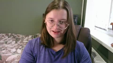 Snapshot of ruby_doyle chatting on 09/23/25, 05:32 ruby_doyle online show from 09/23/25, 05:32