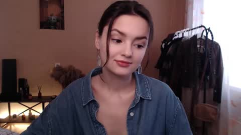 Snapshot of rubycute_ chatting on 03/06/25, 10:52 Ruby online show from 03/06/25, 10:52