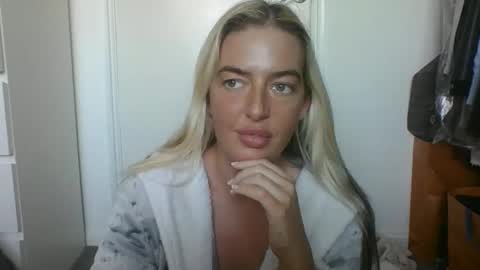 rubyredxxxoxxx online show from 01/02/25, 12:46