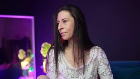 Snapshot of rubyrya chatting on 11/21/25, 10:30 Ruby online show from 11/21/25, 10:30