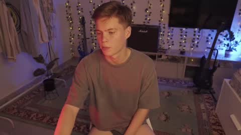 Snapshot of rusbradpitt chatting on 09/24/25, 10:18 rusbradpitt online show from 09/24/25, 10:18