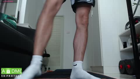 Snapshot of rustynf1tz chatting on 01/18/25, 01:52 MillionDollarGuy online show from 01/18/25, 01:52