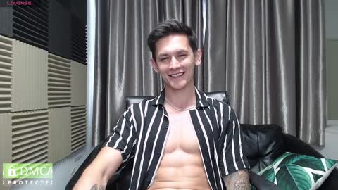 Snapshot of rustynf1tz chatting on 01/21/25, 09:13 MillionDollarGuy online show from 01/21/25, 09:13