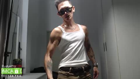 Snapshot of rustynf1tz chatting on 10/09/25, 05:05 MillionDollarGuy online show from 10/09/25, 05:05