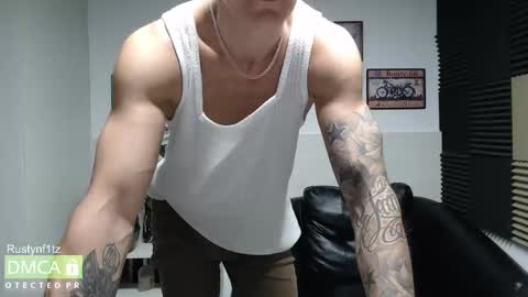 Snapshot of rustynf1tz chatting on 11/10/25, 03:05 MillionDollarGuy online show from 11/10/25, 03:05