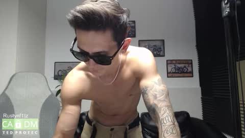 Snapshot of rustynf1tz chatting on 11/13/25, 07:07 MillionDollarGuy online show from 11/13/25, 07:07