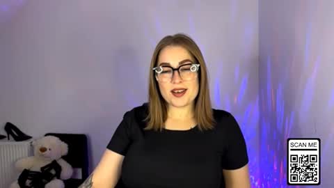 Snapshot of ruthless_111 chatting on 10/26/25, 06:58 Nika online show from 10/26/25, 06:58