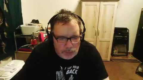 Snapshot of rwzar_0712 chatting on 09/14/25, 02:44 rwzar_0712 online show from 09/14/25, 02:44