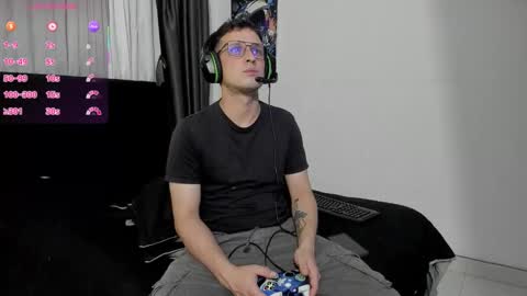 Ryan 15 online show from 11/06/25, 02:34