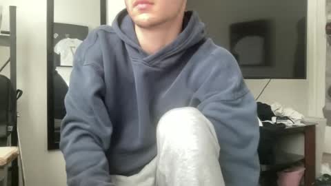 Snapshot of ryan287747 chatting on 09/18/25, 07:16 ryan online show from 09/18/25, 07:16