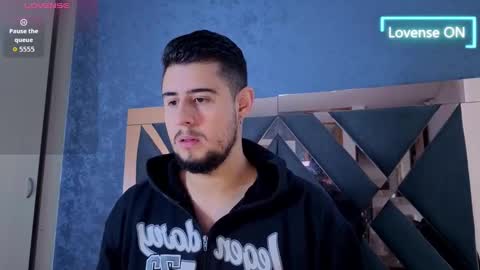 R Y A N online show from 10/19/25, 12:17