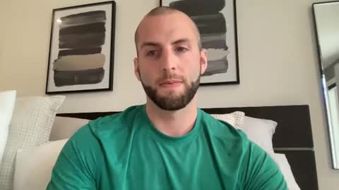 Ryan  Chad online show from 12/02/24, 06:10