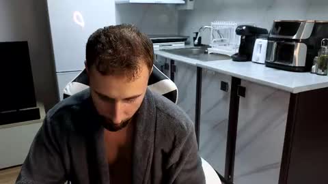 ryanstorm1 online show from 11/05/25, 07:58