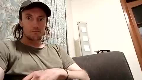 rydot5890 online show from 10/17/25, 03:14