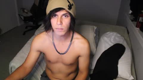 Snapshot of ryot35 chatting on 09/27/25, 12:59 Ryot3 online show from 09/27/25, 12:59