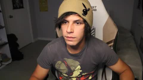 Snapshot of ryot35 chatting on 09/28/25, 12:49 Ryot3 online show from 09/28/25, 12:49